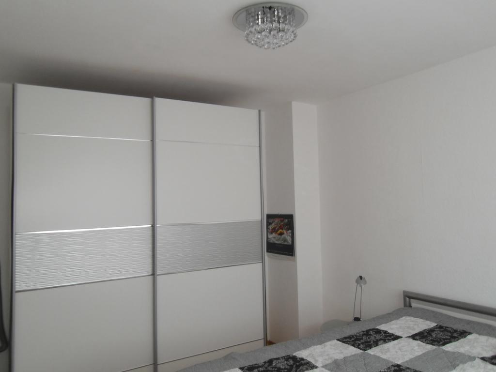 Sonnenschein Apartment Baden-Baden Room photo